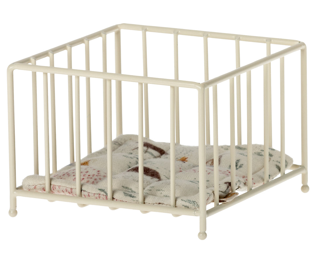 Playpen, MY