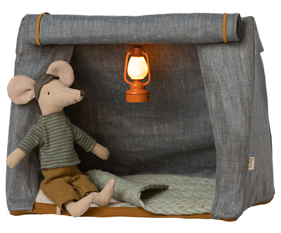 Happy camper tent, Mouse