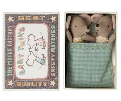 Baby mice, Twins in matchbox