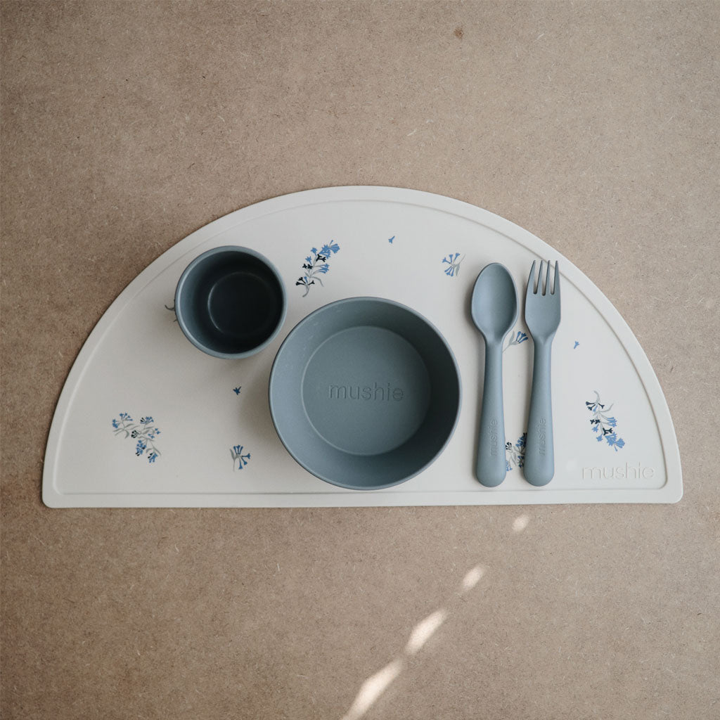 Silicone Placemat Powder Liliac Flowers