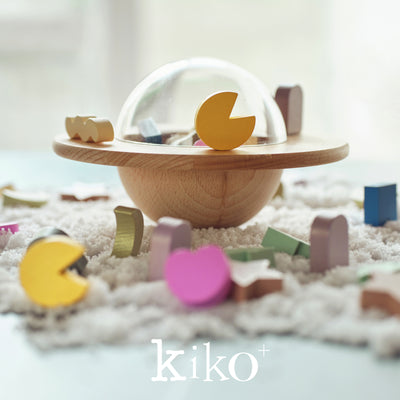 UFO wooden balance game